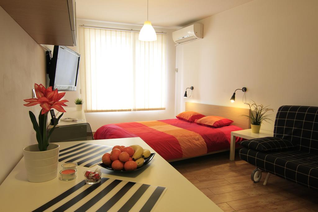 Stay Nexus Galaxy Center София Номер фото
