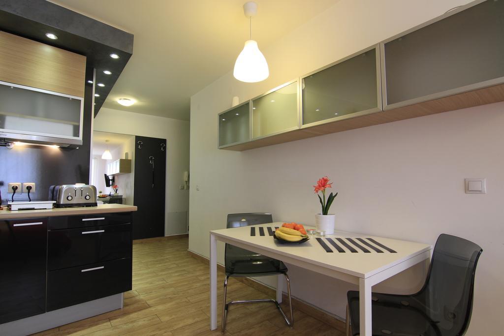 Stay Nexus Galaxy Center София Номер фото