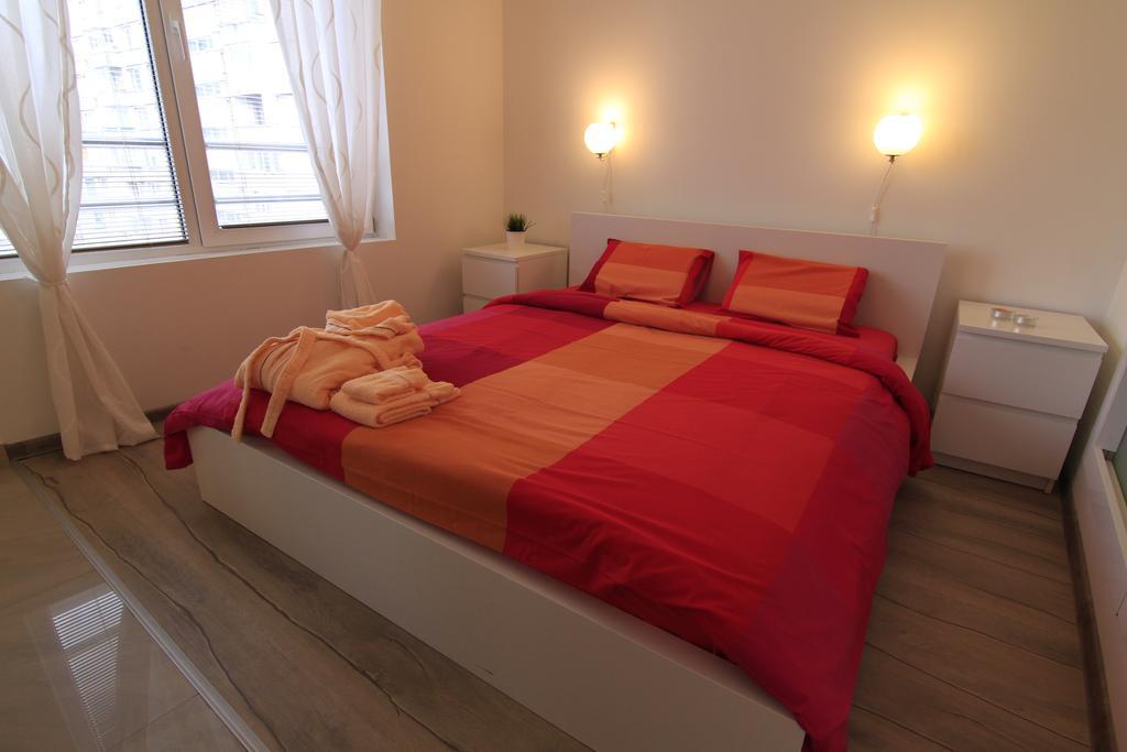 Stay Nexus Galaxy Center София Номер фото