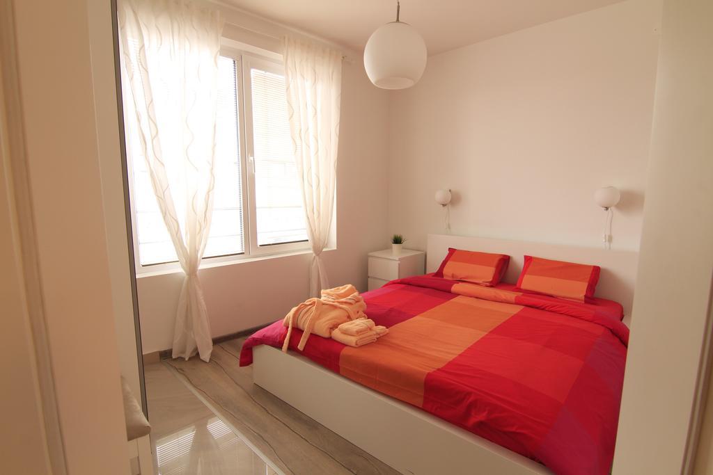 Stay Nexus Galaxy Center София Номер фото